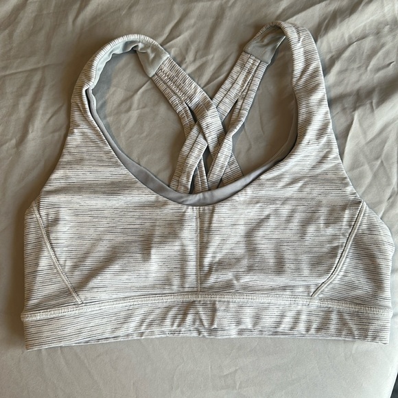 Lululemon Sports Bra - Picture 1 of 2
